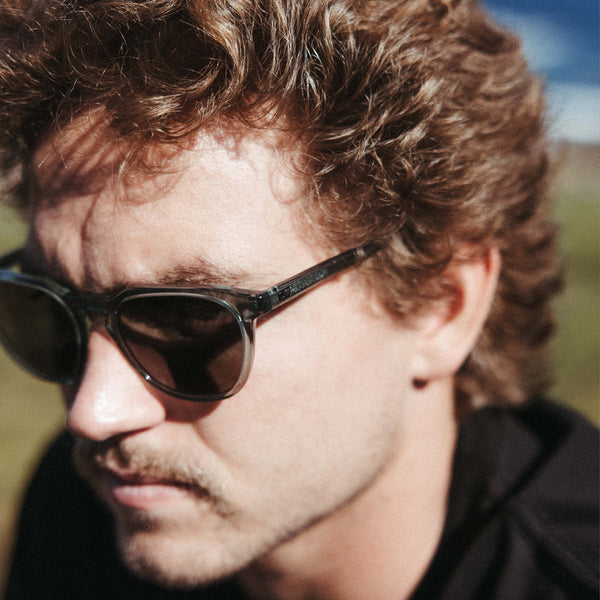 DIVIDE - Eco Matte Black / Grey Polar