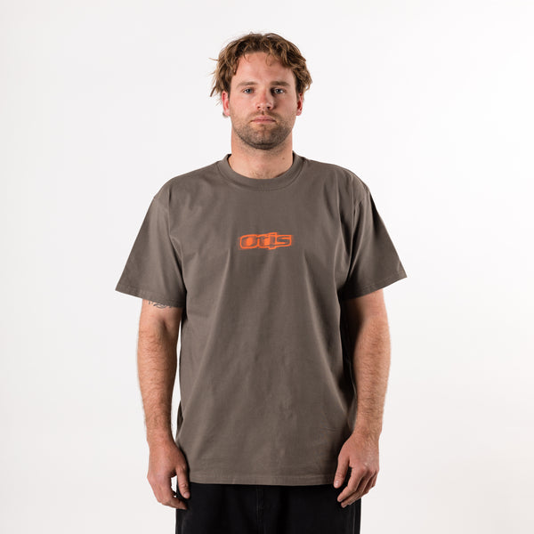 OTIS HERITAGE TEE - Stone
