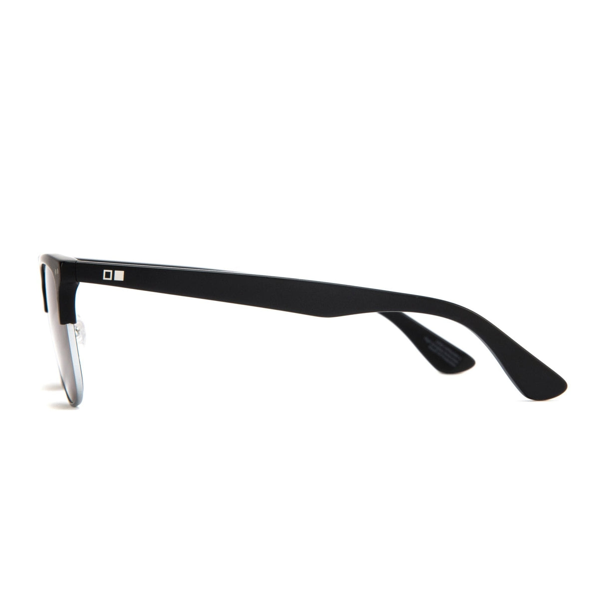 100 CLUB - Eco Matte Black / Brushed Gunmetal / L.I.T. Polar Grey