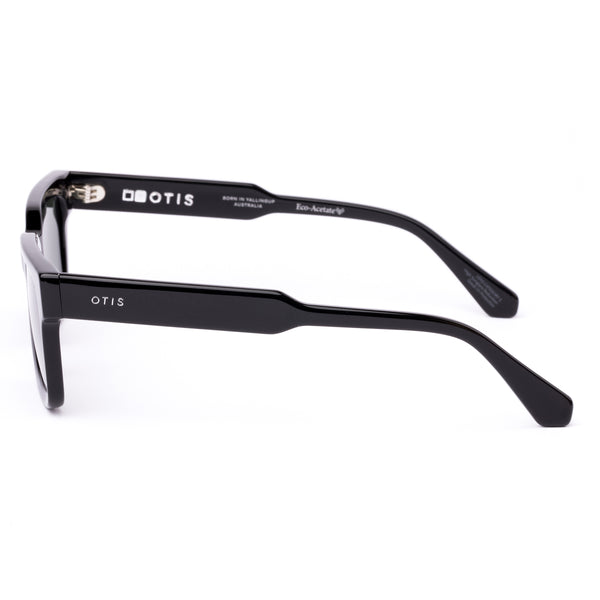 Black sunglasses
