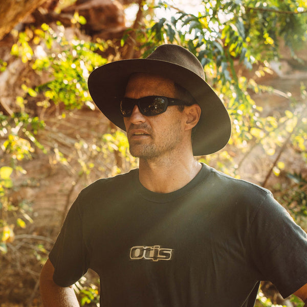 VANTA SPORT - Matte Black / L.I.T. Polar Mirror Blue