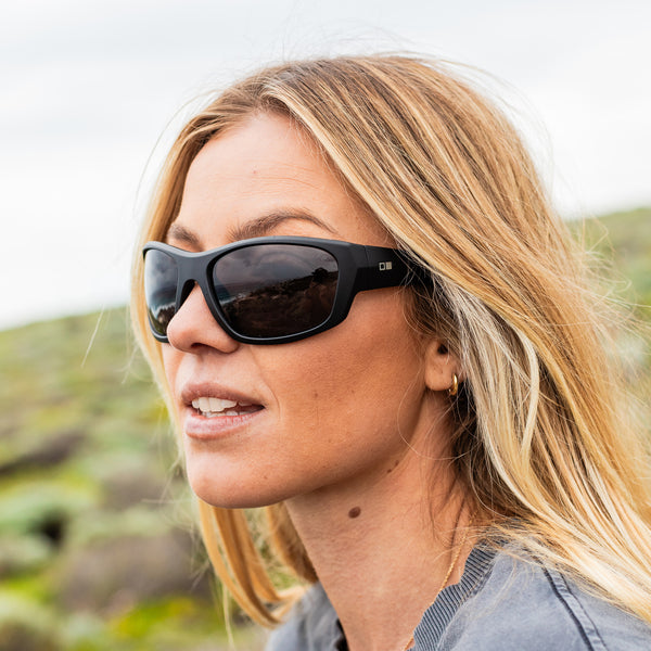 VANTA SPORT - Matte Black / L.I.T. Polar Mirror Blue